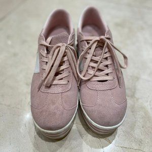 Super Cute Japan Women Platform Sneakers by Izzue